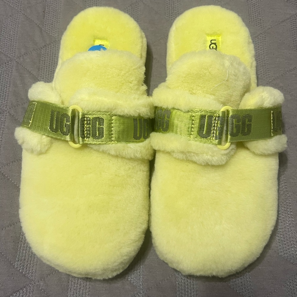 - Ugg slippers